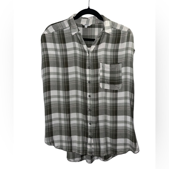 Women’s Sonoma Plaid Collared Button Short Sleeve Top Size Medium - Picture 1 of 5